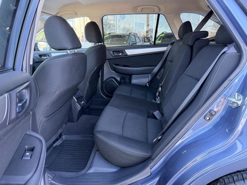 Used 2018 Subaru Outback 2.5i Premium image 28