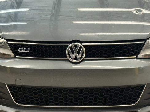 Used 2014 Volkswagen Jetta GLI image 5