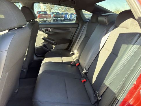 Used 2022 Honda Civic Sport image 29