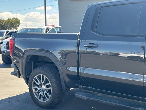 Used 2020 GMC Sierra 1500 AT4 w/ AT4 Premium Package AWD/4WD image 3