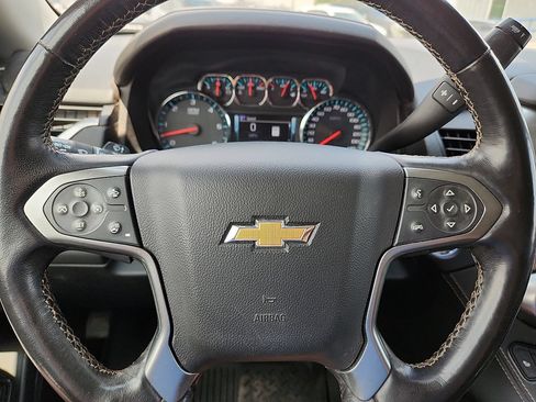 Used 2020 Chevrolet Tahoe LT AWD/4WD image 11