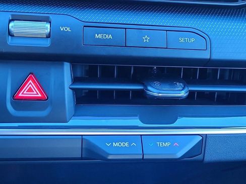 New 2025 Kia K4 GT-Line image 28