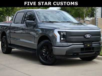 New 2024 Ford F150 Lightning XLT w/ Max Trailer Tow Package