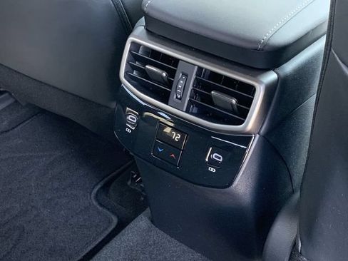 Used 2024 Lexus RX 350h AWD/4WD image 35