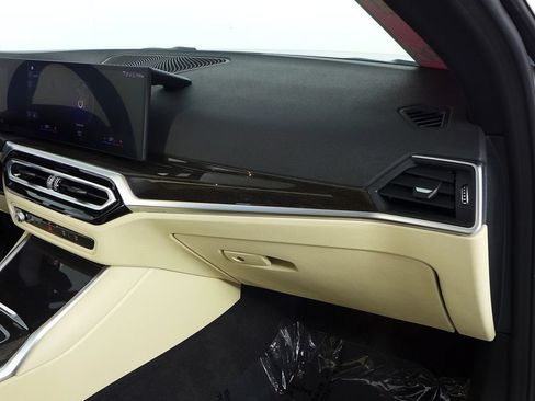 Used 2023 BMW i4 eDrive35 w/ Premium Package RWD image 14