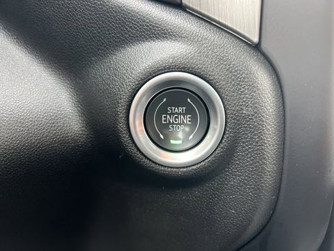 Certified 2022 GMC Sierra 3500 Denali w/ Denali Ultimate Package image 30