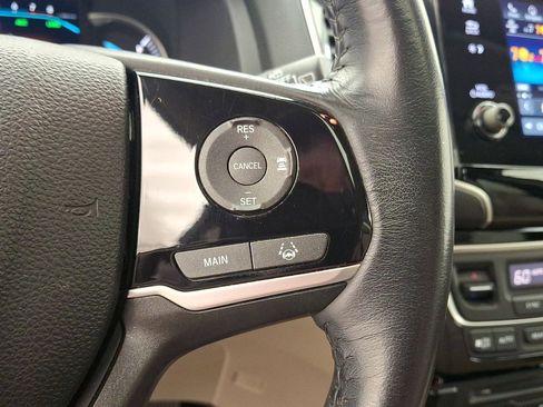 Used 2019 Honda Pilot Touring image 18