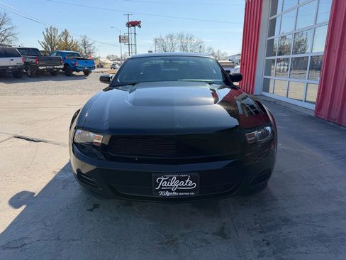 Used 2012 Ford Mustang Coupe image 3