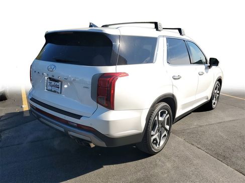 Used 2023 Hyundai Palisade SEL w/ Premium Package image 6