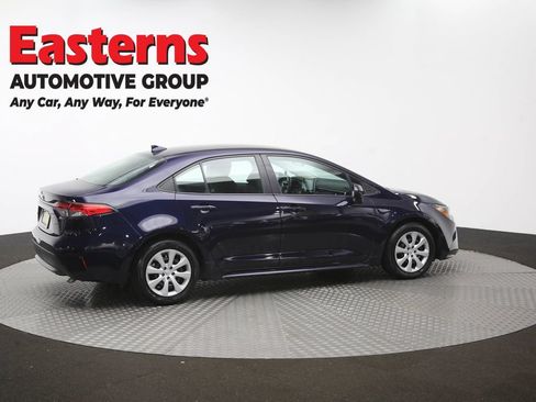 Used 2021 Toyota Corolla LE FWD image 42