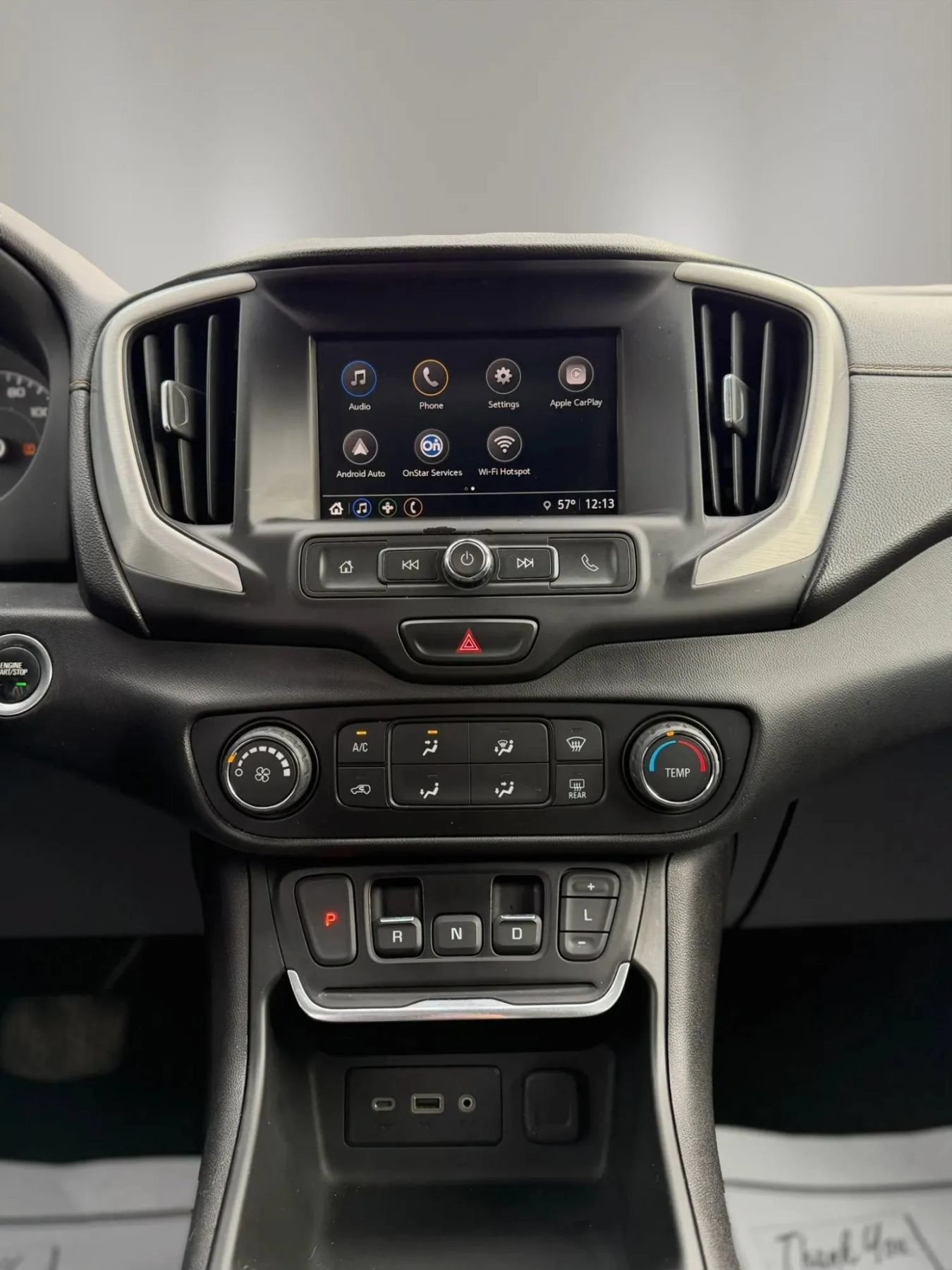 Used 2018 GMC Terrain SLE FWD image 17