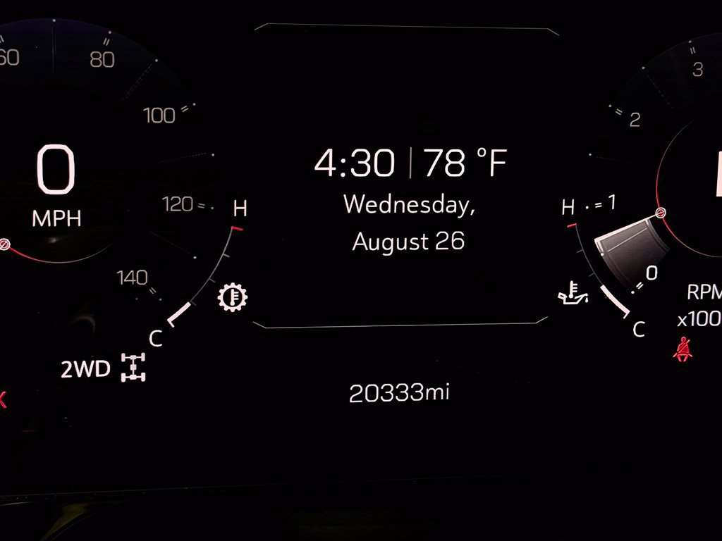 Used 2025 GMC Yukon Elevation AWD/4WD image 17