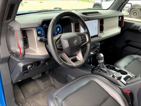 Certified 2025 Ford Bronco Big Bend w/ Black Diamond Package image 16