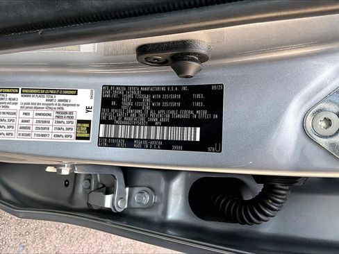 Certified 2026 Toyota Corolla Cross XLE w/ Convenience Package FWD image 34