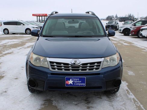 Used 2013 Subaru Forester 2.5X Premium w/ Popular Pkg 2 image 2