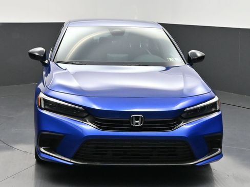 Used 2023 Honda Civic Sport image 2