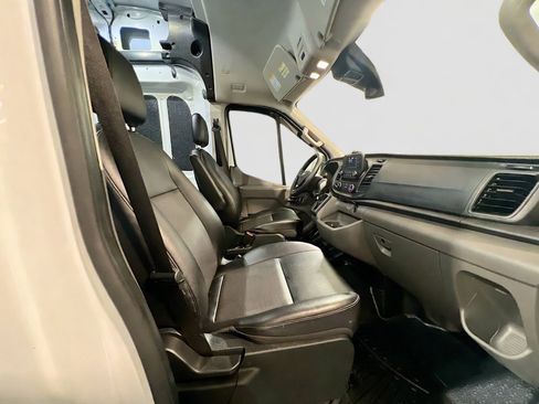 Used 2023 Ford Transit 250 148 High Roof Extended w/ Load Area Protection Package RWD image 18