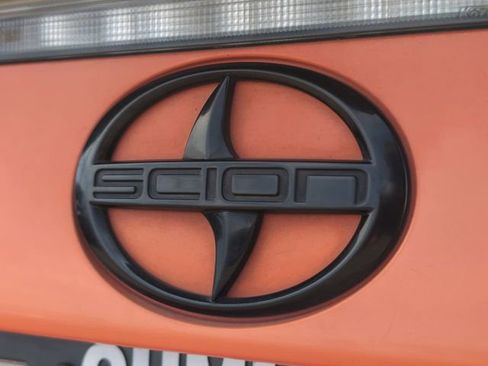 Used 2015 Scion tC FWD image 34