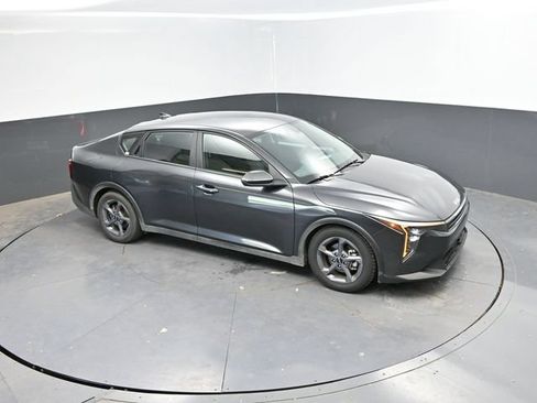 Used 2025 Kia K4 FWD image 36