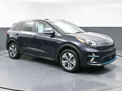 Used 2020 Kia Niro EX Premium image 3