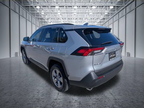 Used 2025 Toyota RAV4 XLE AWD/4WD image 3