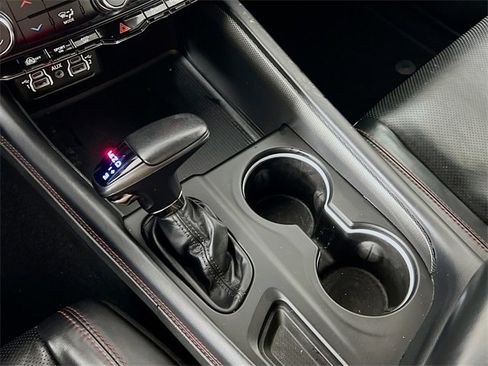 Used 2024 Dodge Durango GT image 18