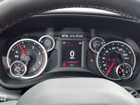 New 2026 RAM 3500 Lone Star AWD/4WD image 15