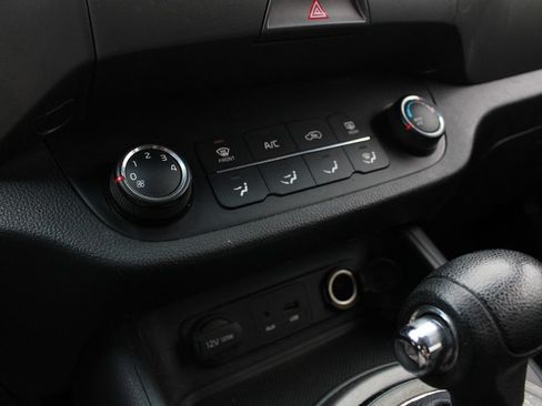 Used 2014 Kia Sportage LX FWD image 14