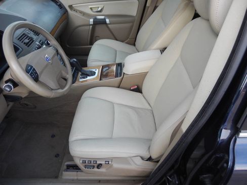Used 2008 Volvo XC90 3.2 image 24