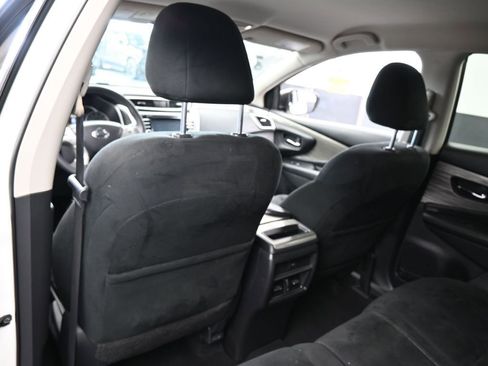 Used 2018 Nissan Murano S w/ Cargo Package FWD image 30