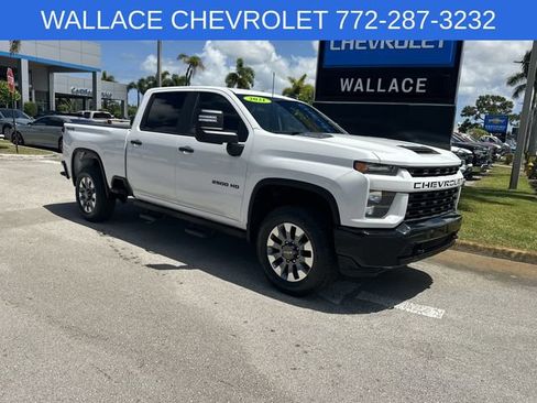 Used 2022 Chevrolet Silverado 2500 Custom w/ Custom Value Package AWD/4WD image 5