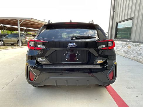 Used 2025 Subaru Crosstrek 2.5i Sport w/ Crosstrek Mirror Package AWD/4WD image 13
