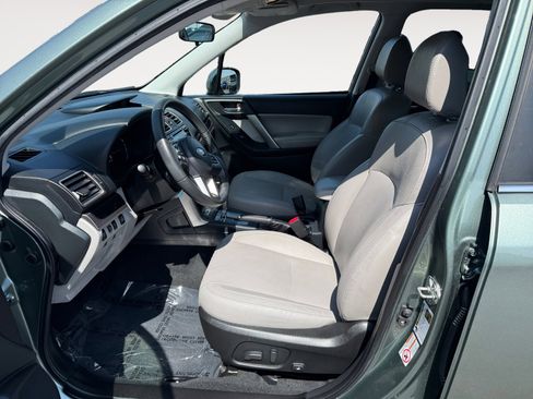 Used 2018 Subaru Forester 2.5i Limited AWD/4WD image 10