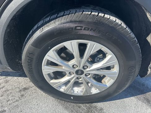 Used 2025 Ford Escape Active image 33