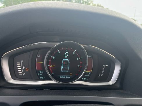 Used 2015 Volvo V60 T5 Premier Plus AWD/4WD image 6