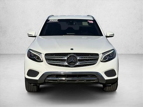 Used 2018 Mercedes-Benz GLC 350e 4MATIC image 2