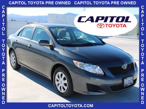Used 2010 Toyota Corolla LE image 1