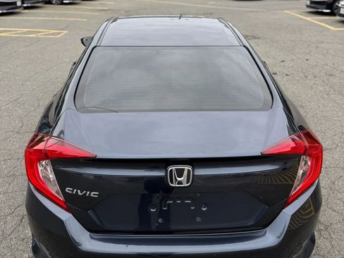 Used 2020 Honda Civic LX image 5