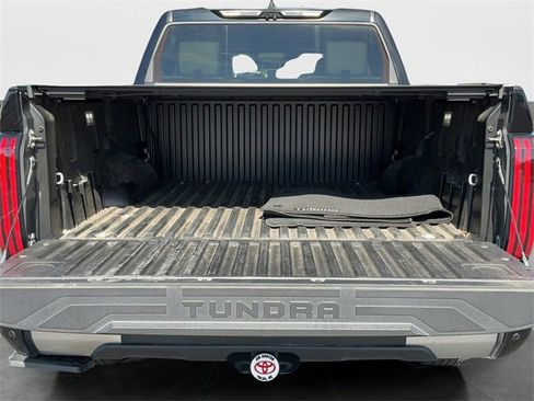 Used 2023 Toyota Tundra Limited image 11