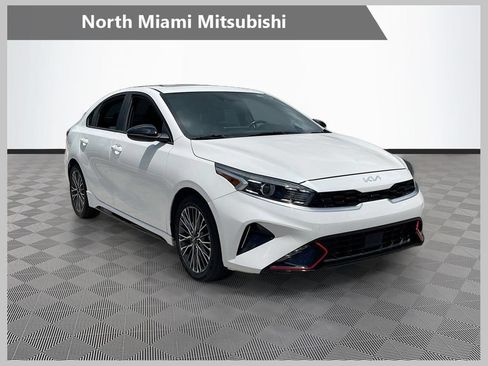 Used 2023 Kia Forte GT-Line w/ GT-Line Premium Package FWD image 1