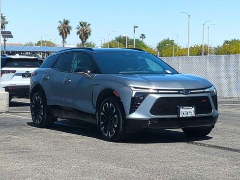 Used 2026 Chevrolet Blazer EV RS image 2