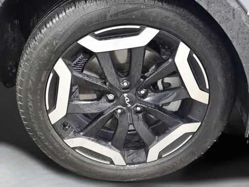 Used 2024 Kia Telluride S w/ S Sunroof Package image 19