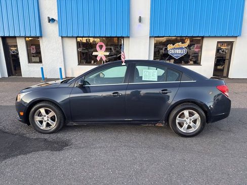Used 2014 Chevrolet Cruze LT image 13