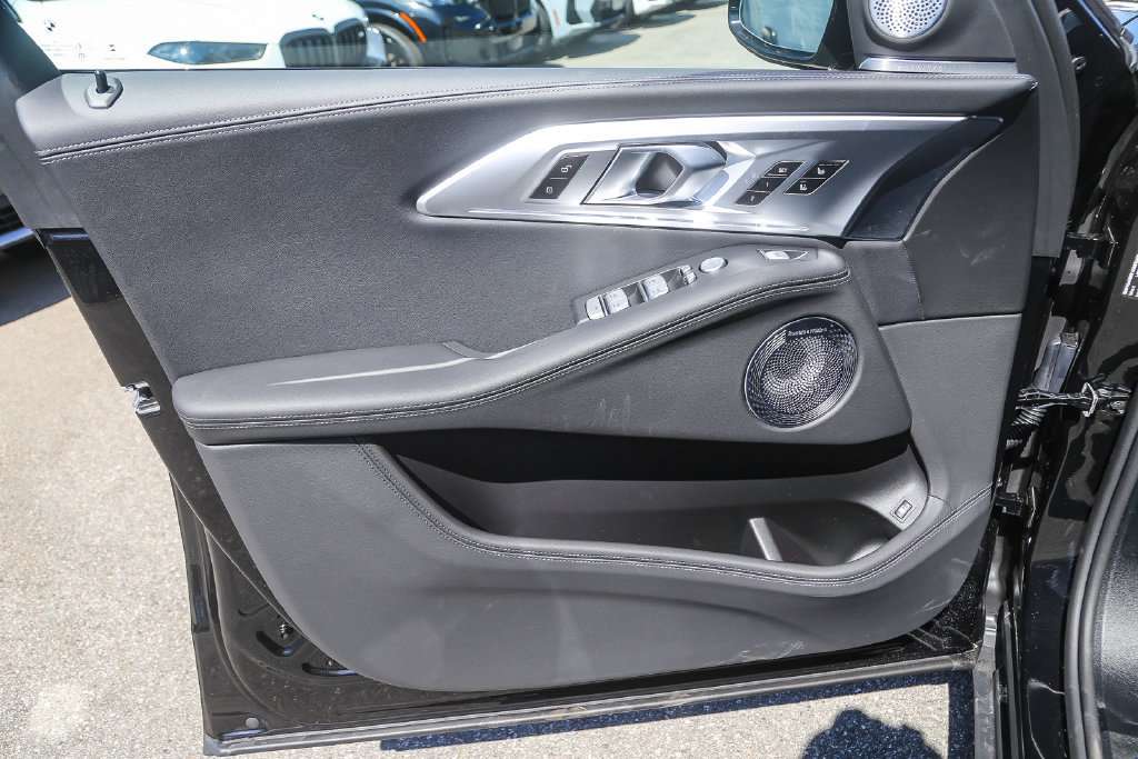 Used 2026 BMW XM Label Red AWD/4WD image 16