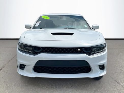 Used 2019 Dodge Charger Scat Pack w/ Plus Group RWD image 2