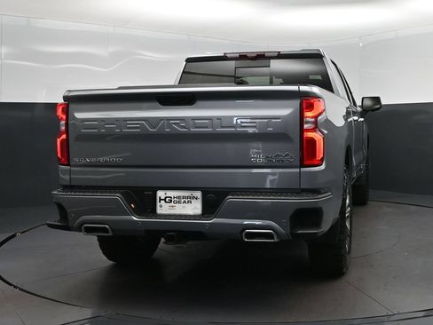 Used 2025 Chevrolet Silverado 1500 High Country w/ Technology Package AWD/4WD image 7