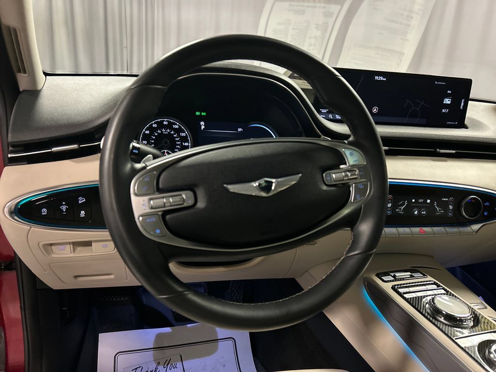 Used 2022 Genesis GV70 2.5T w/ Advanced Package AWD/4WD image 13
