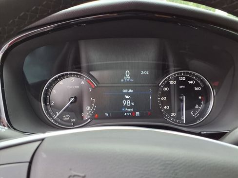 Used 2025 Cadillac XT5 Luxury image 14