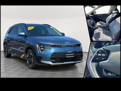 Used 2023 Kia Niro Wave w/ Wave Preserve Package