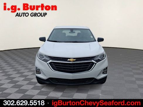 Used 2018 Chevrolet Equinox LS FWD image 2